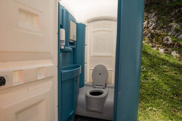 Professional porta potty rental in Camanche, IA